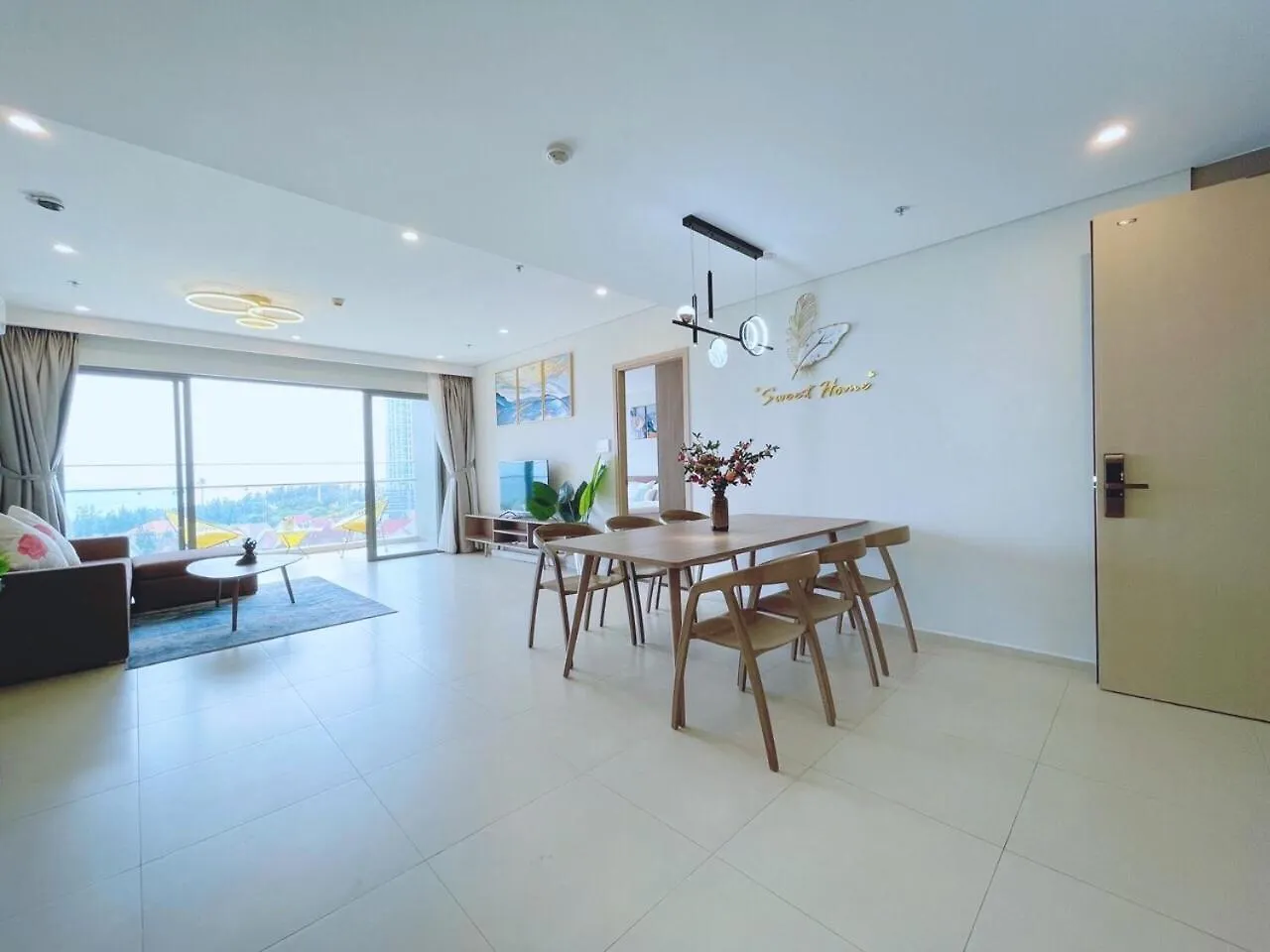The Song Vung Tau Condotel: 5-Star Beachfront with Infinity Pool